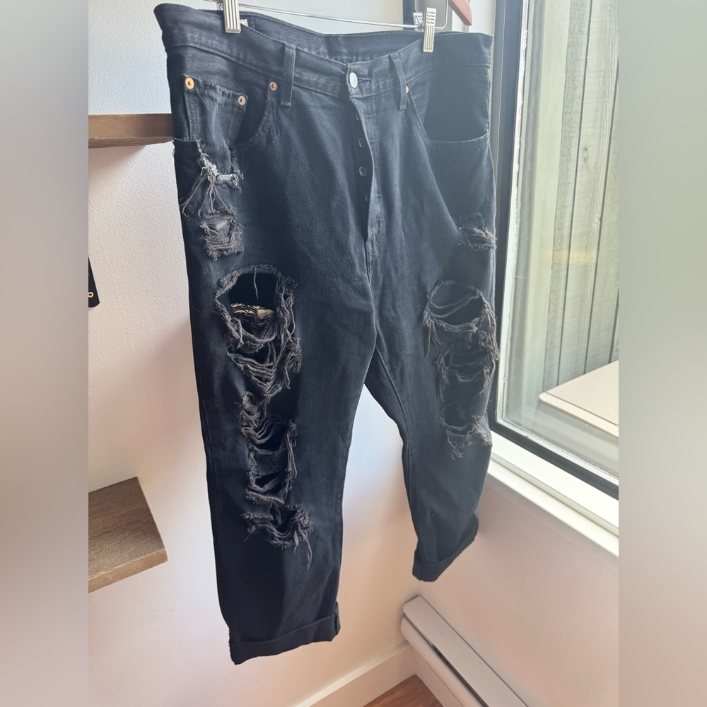 Levi's Premium Women's Black Jeans